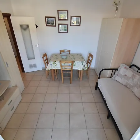 Bilocale Lavanda - 100 Mt. Dal Mare Con Clima *