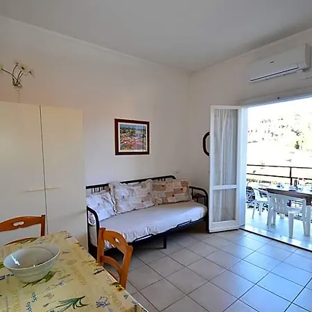 Bilocale Lavanda - 100 Mt. Dal Mare Con Clima *