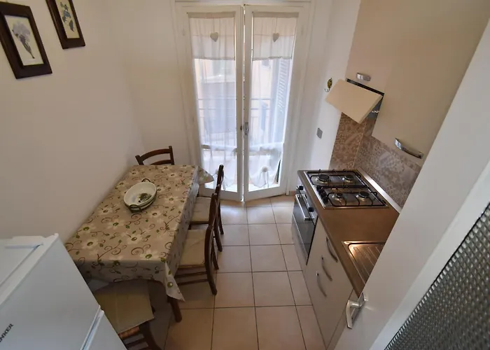 Bilocale Lavanda - 100 Mt. Dal Mare Con Clima Apartment Marina di Campo