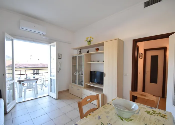 Apartment Bilocale Lavanda - 100 Mt. Dal Mare Con Clima *