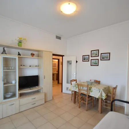 Bilocale Lavanda - 100 Mt. Dal Mare Con Clima Apartment Marina di Campo